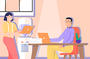 每日分享：人事外包与传统人事管理的比较